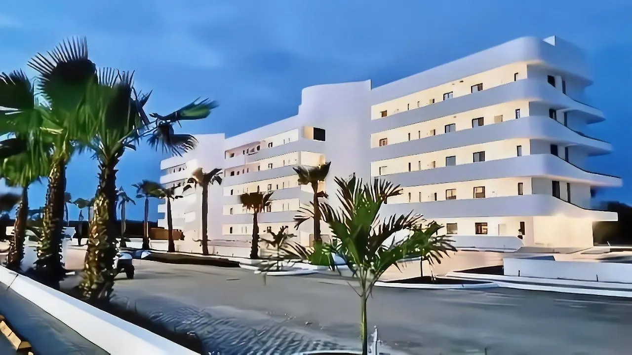Espectacular Apartamento En Cana Rock Star Acceso Directo A La Piscina Y Vista Golf G-115 Punta Cana